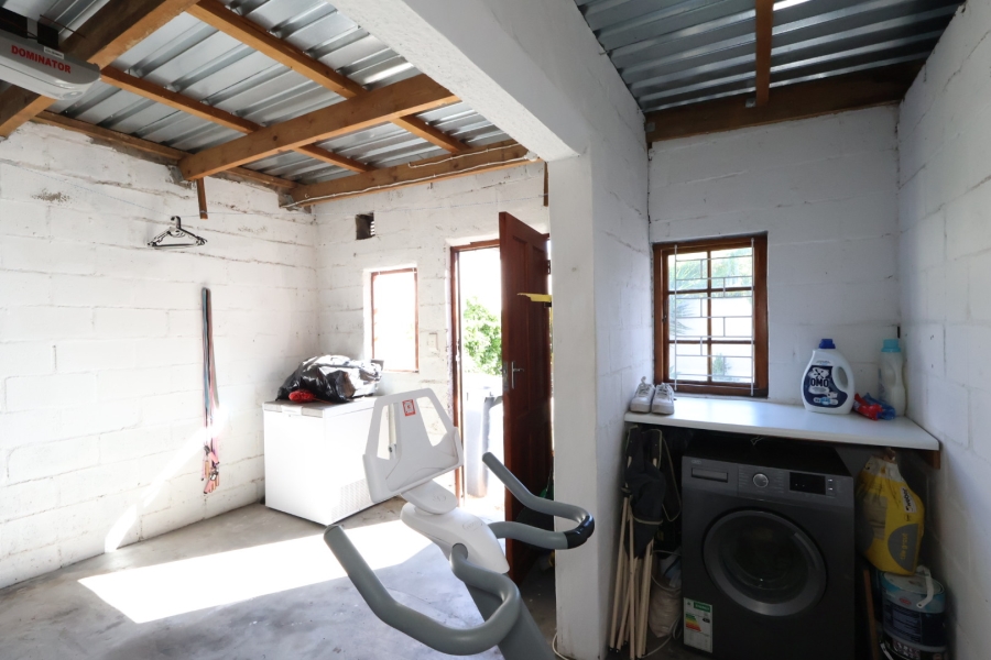 To Let 2 Bedroom Property for Rent in Table View Western Cape